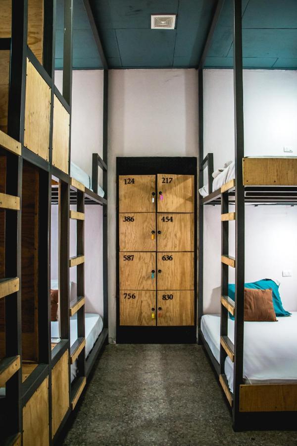 Hostal Sole Santa Ana Luaran gambar