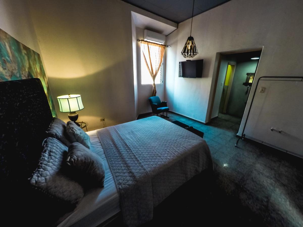 Hostal Sole Santa Ana Luaran gambar